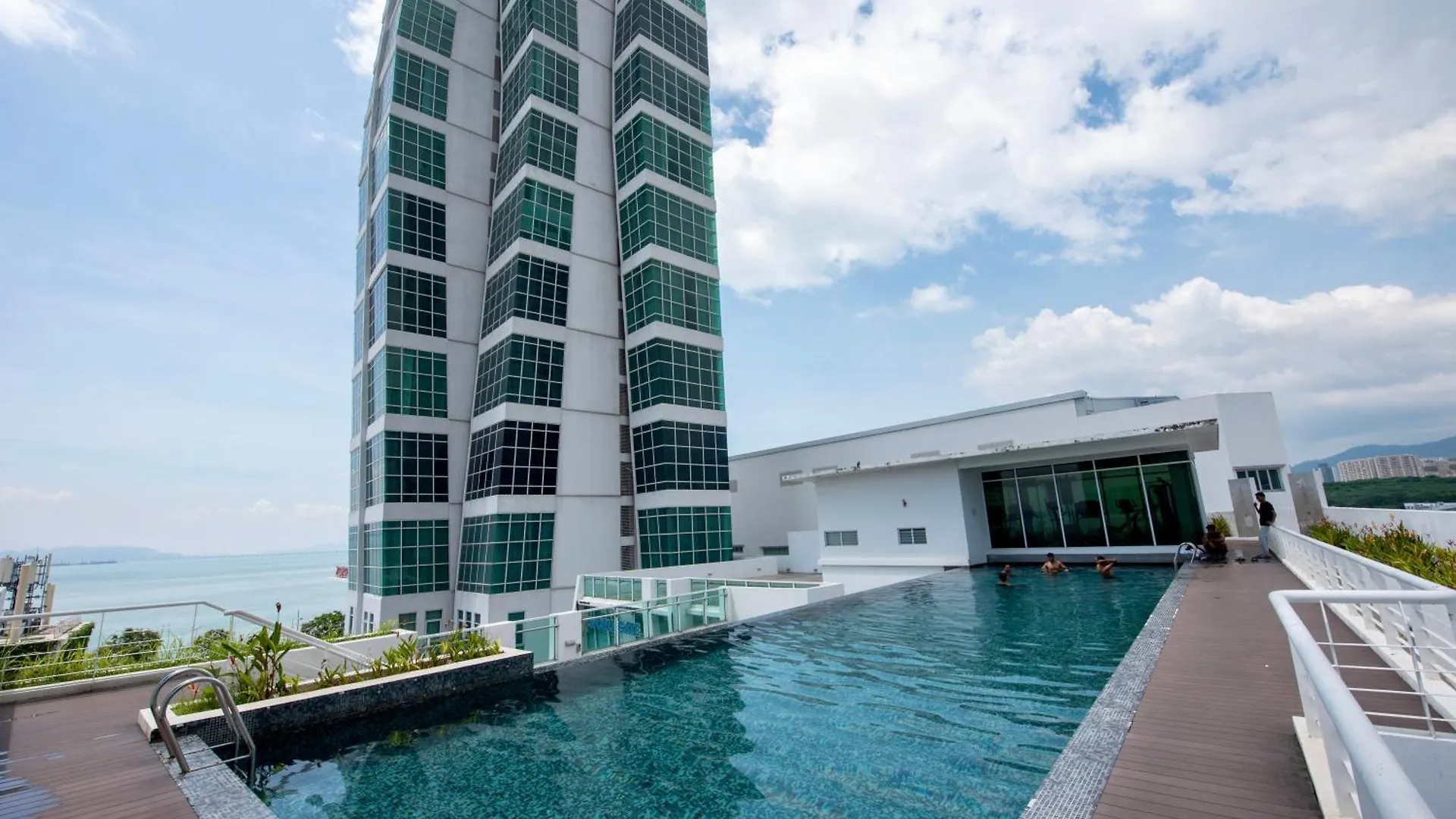 Panoramic Seaview Maritime Suites George Town