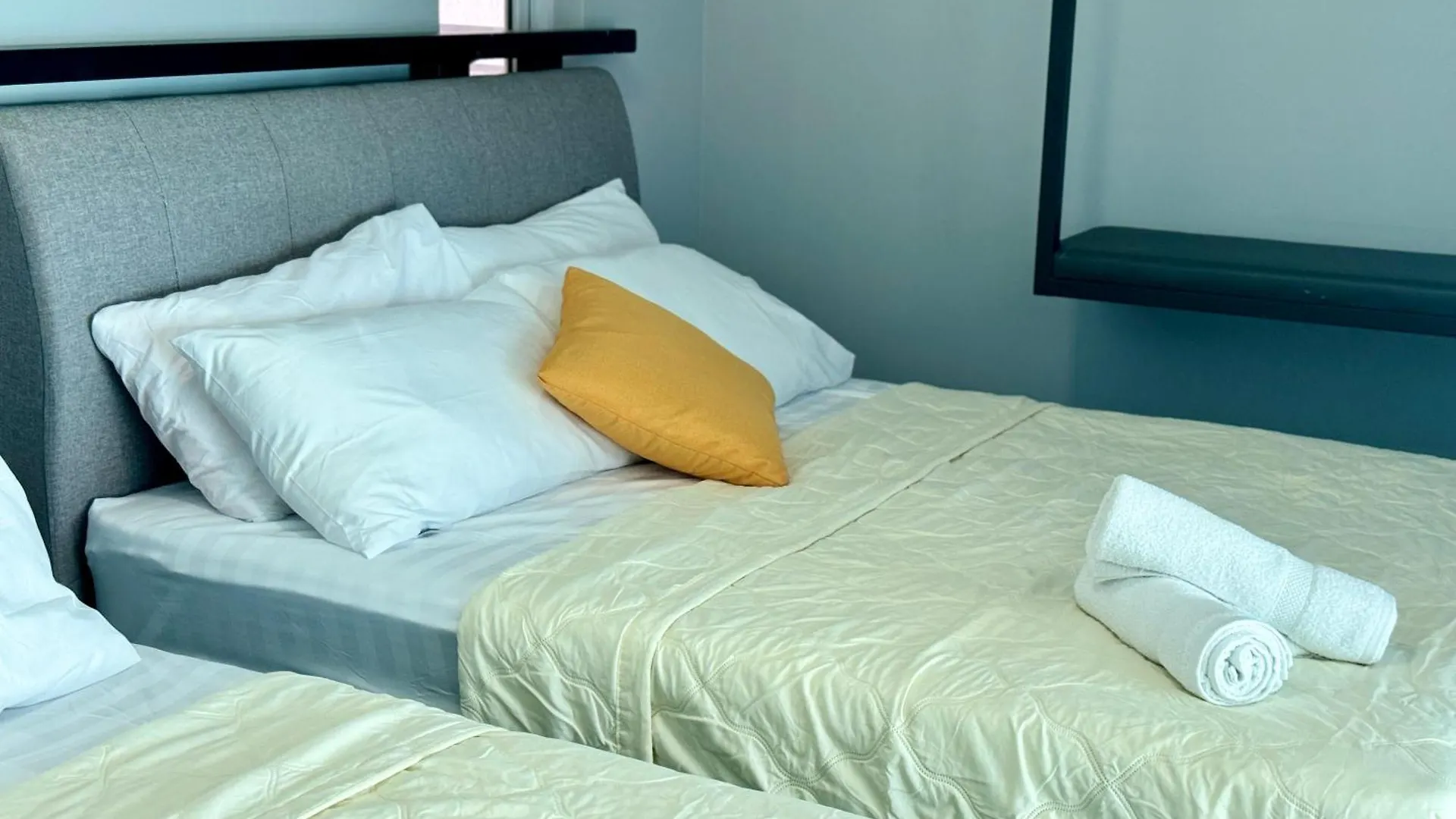 Panoramic Seaview Maritime Suites George Town Aparthotel